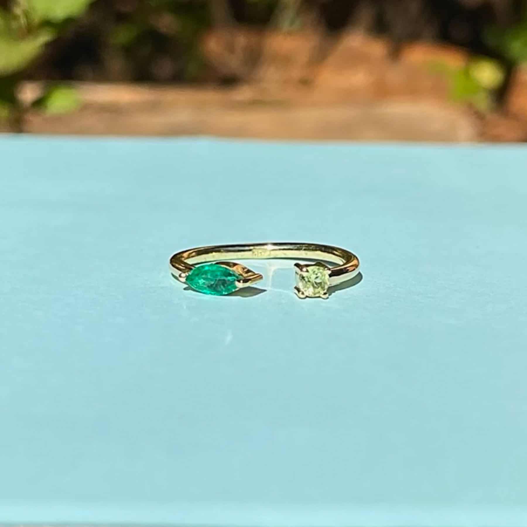 Anillo esmeralda y peridoto 01