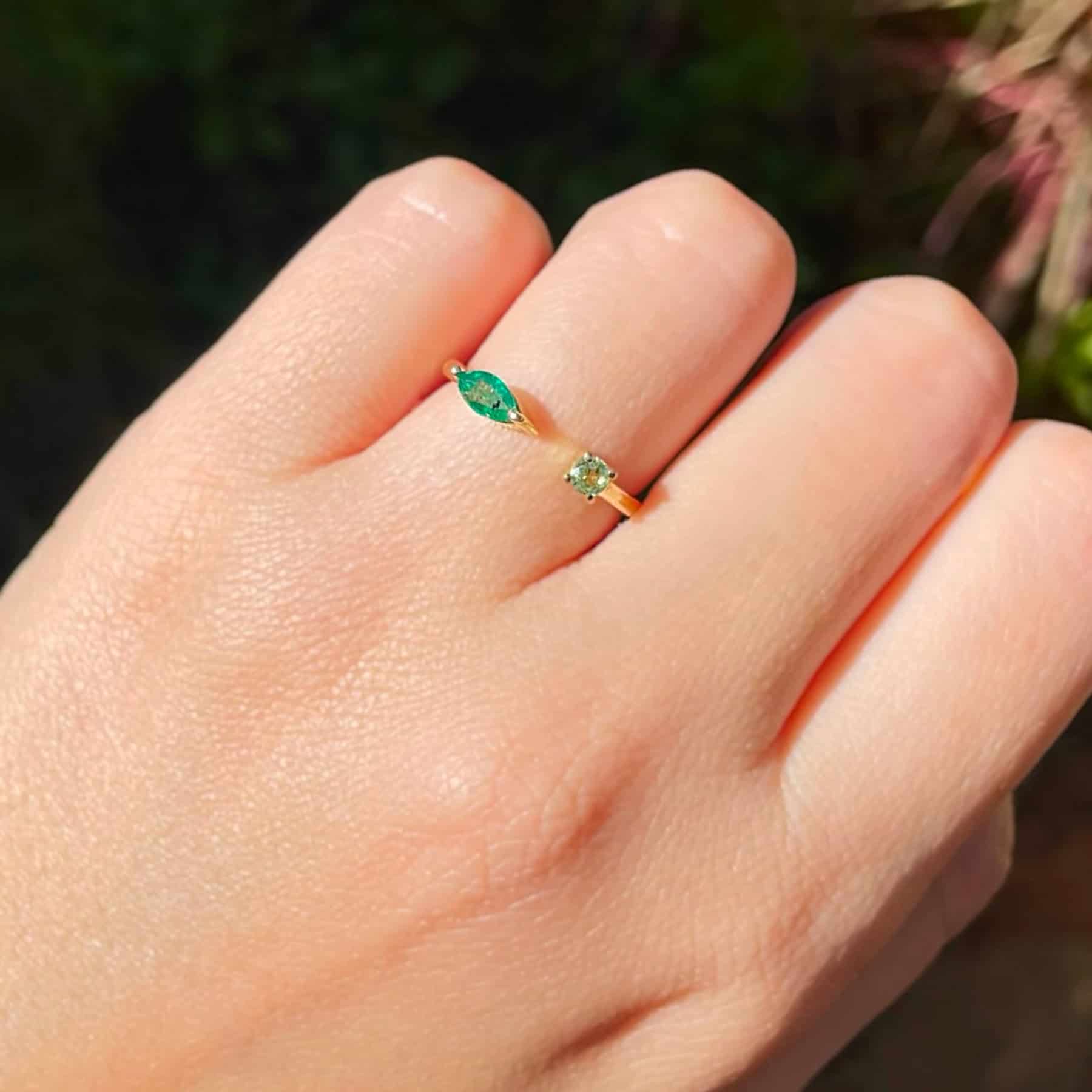 Anillo esmeralda y peridoto 07