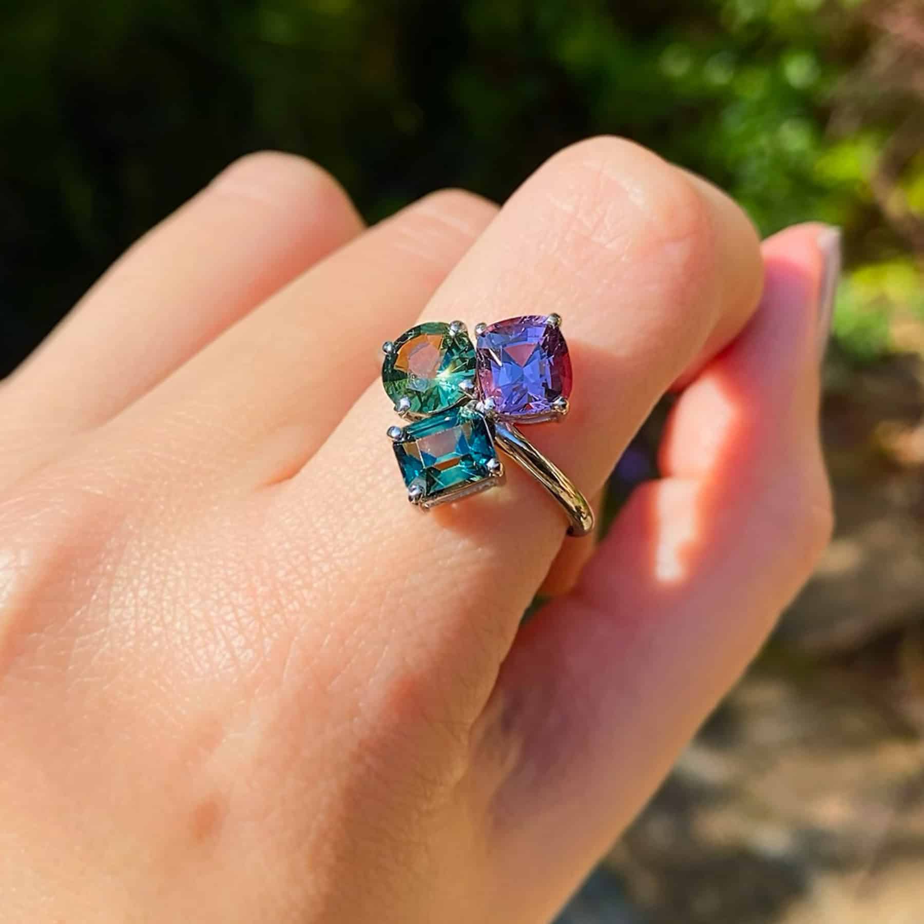 Anillo amatista y turmalinas 05