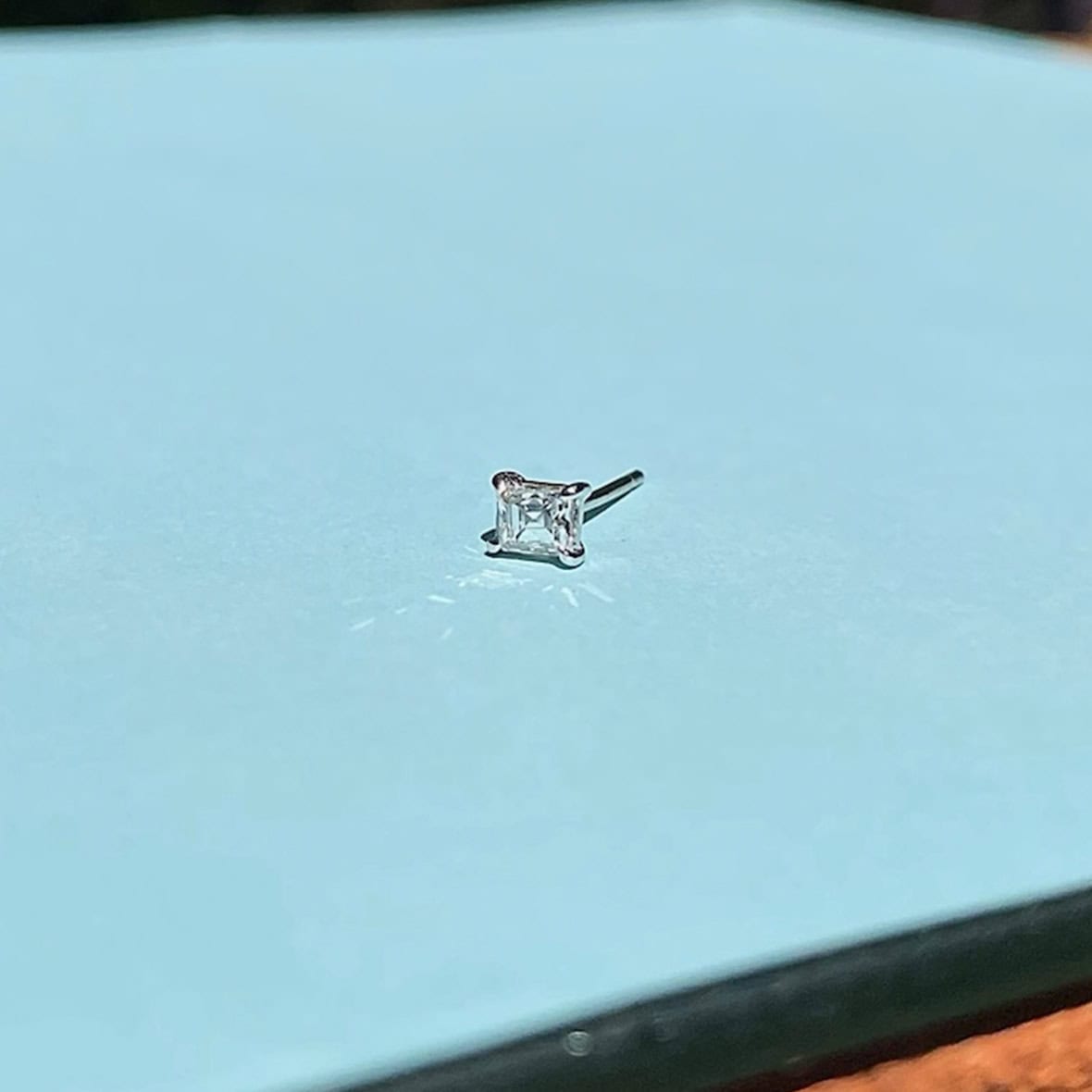 Aro Solitario Emerald Cut 01
