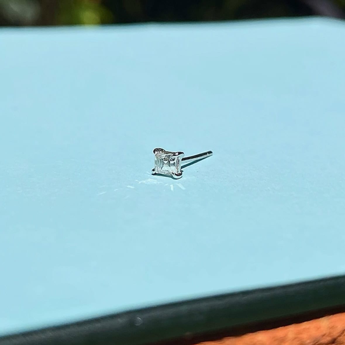 Aro Solitario Emerald Cut 04